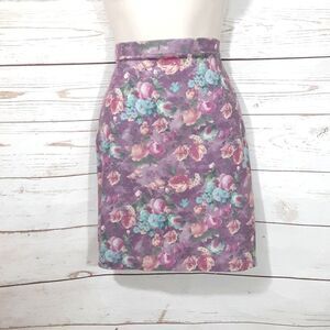 Vanda Lilac Pastel Floral Tulip Mini Skirt